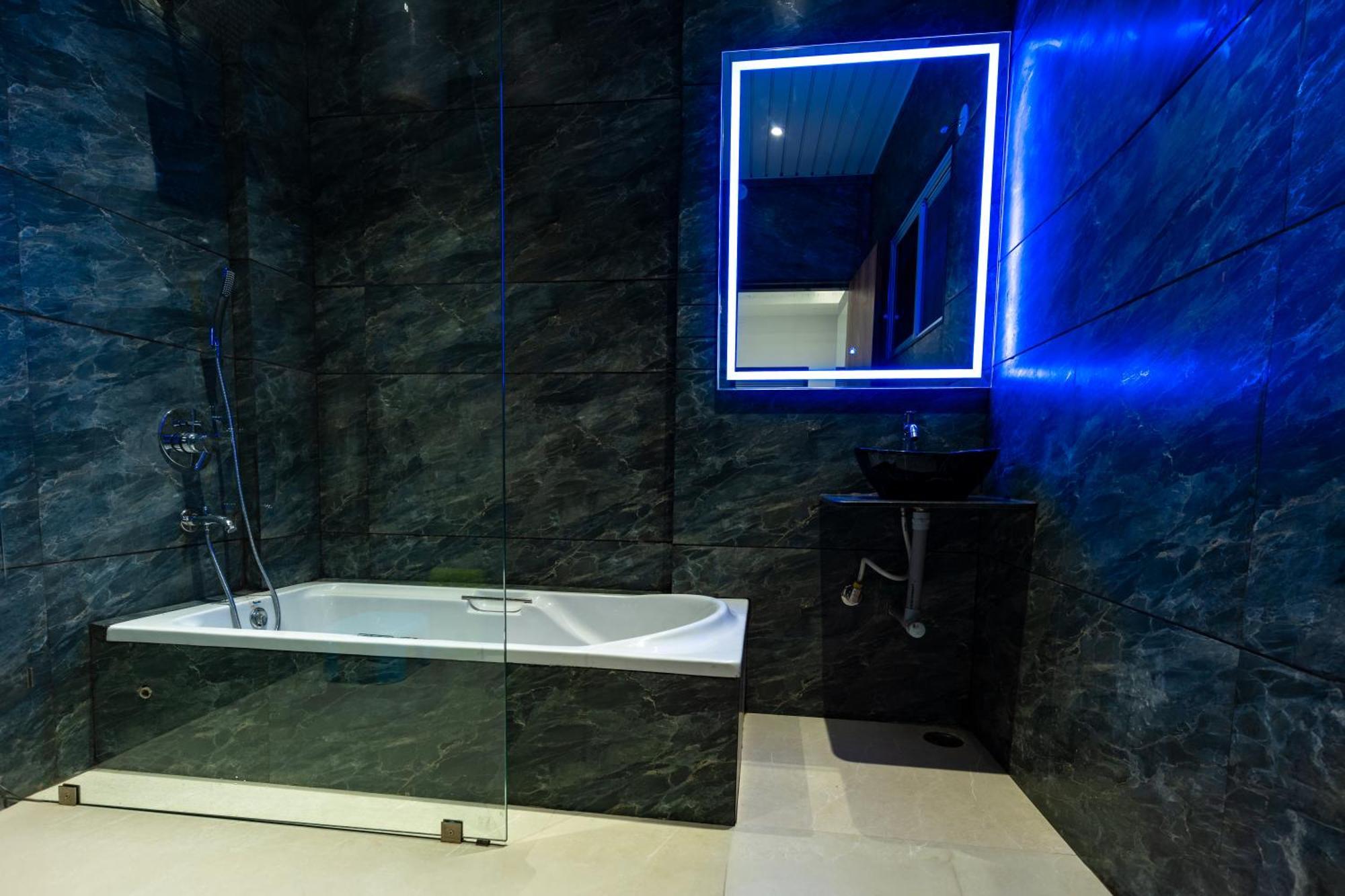 נאסיק Hotel Mountain View מראה חיצוני תמונה